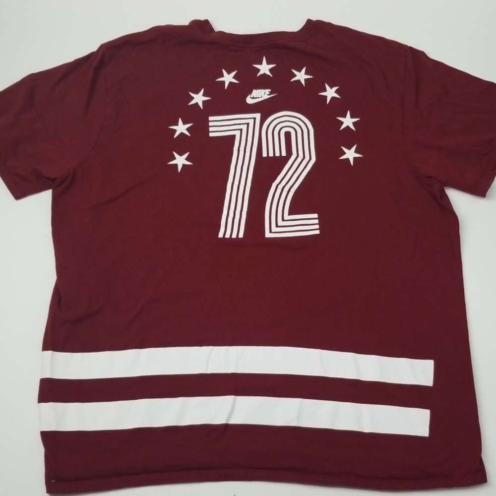 Nike Sportswear TEE